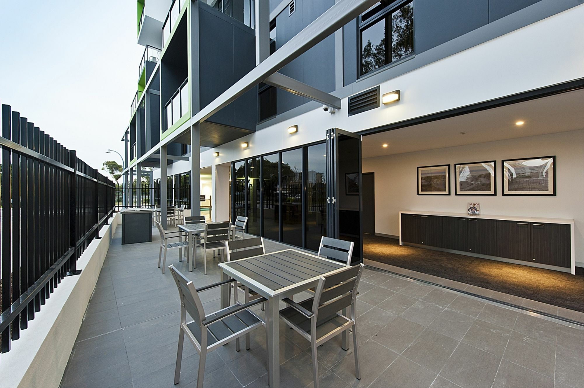 Aparthotel Quest Rockingham Extérieur photo